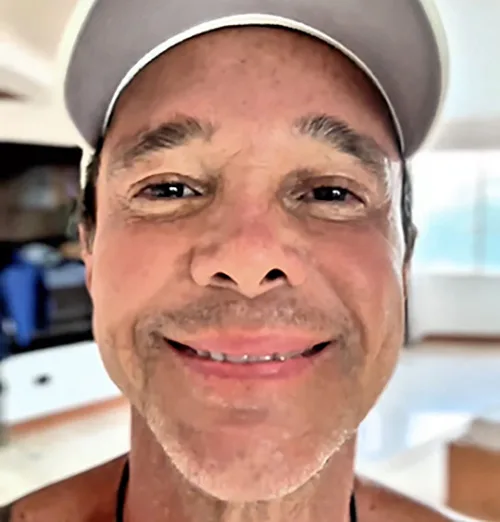 Netinho sorrindo em fotografia de arquivo divulgada em janeiro de 2026