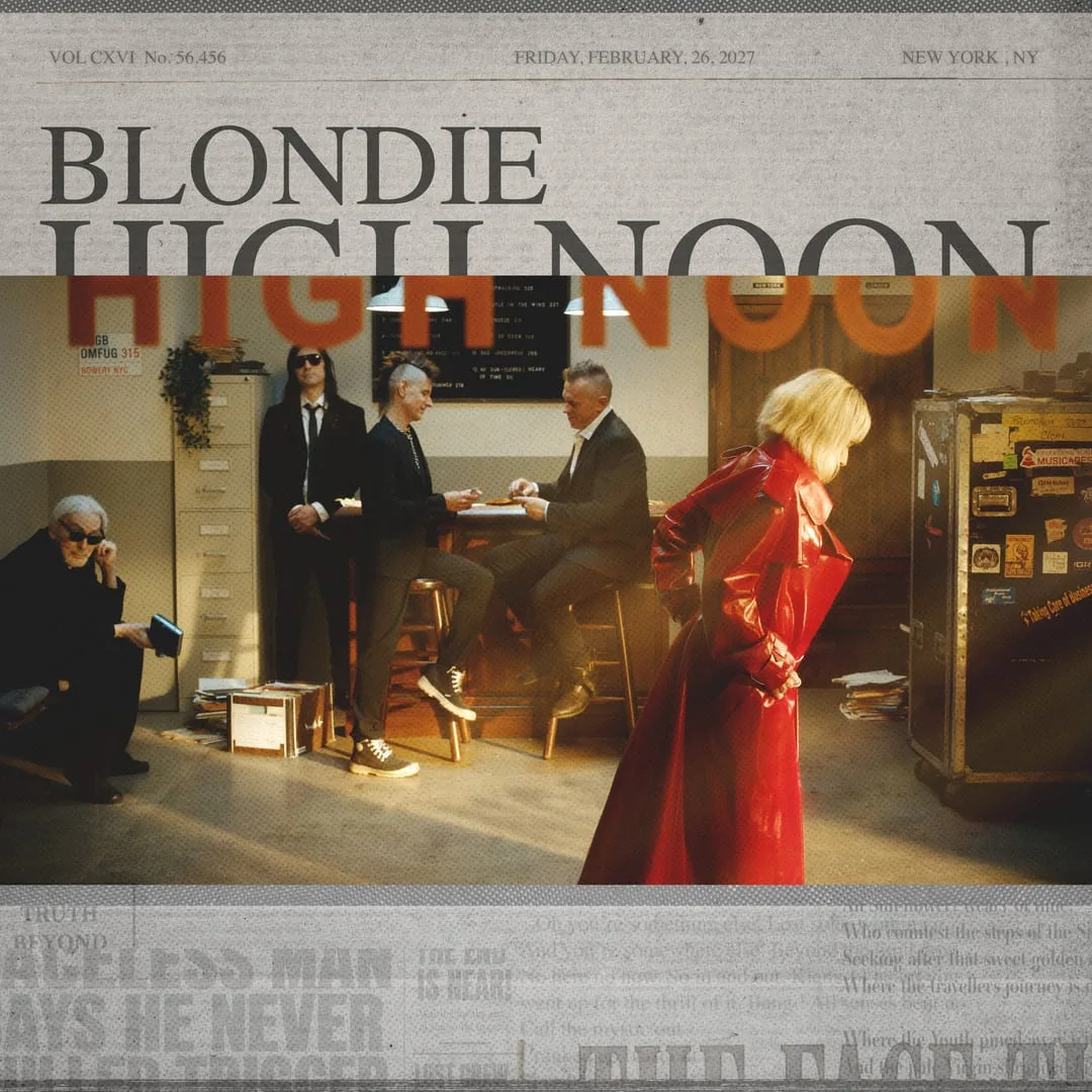 Capa de High Noon, do Blondie, apresentada como a primeira página de um jornal.